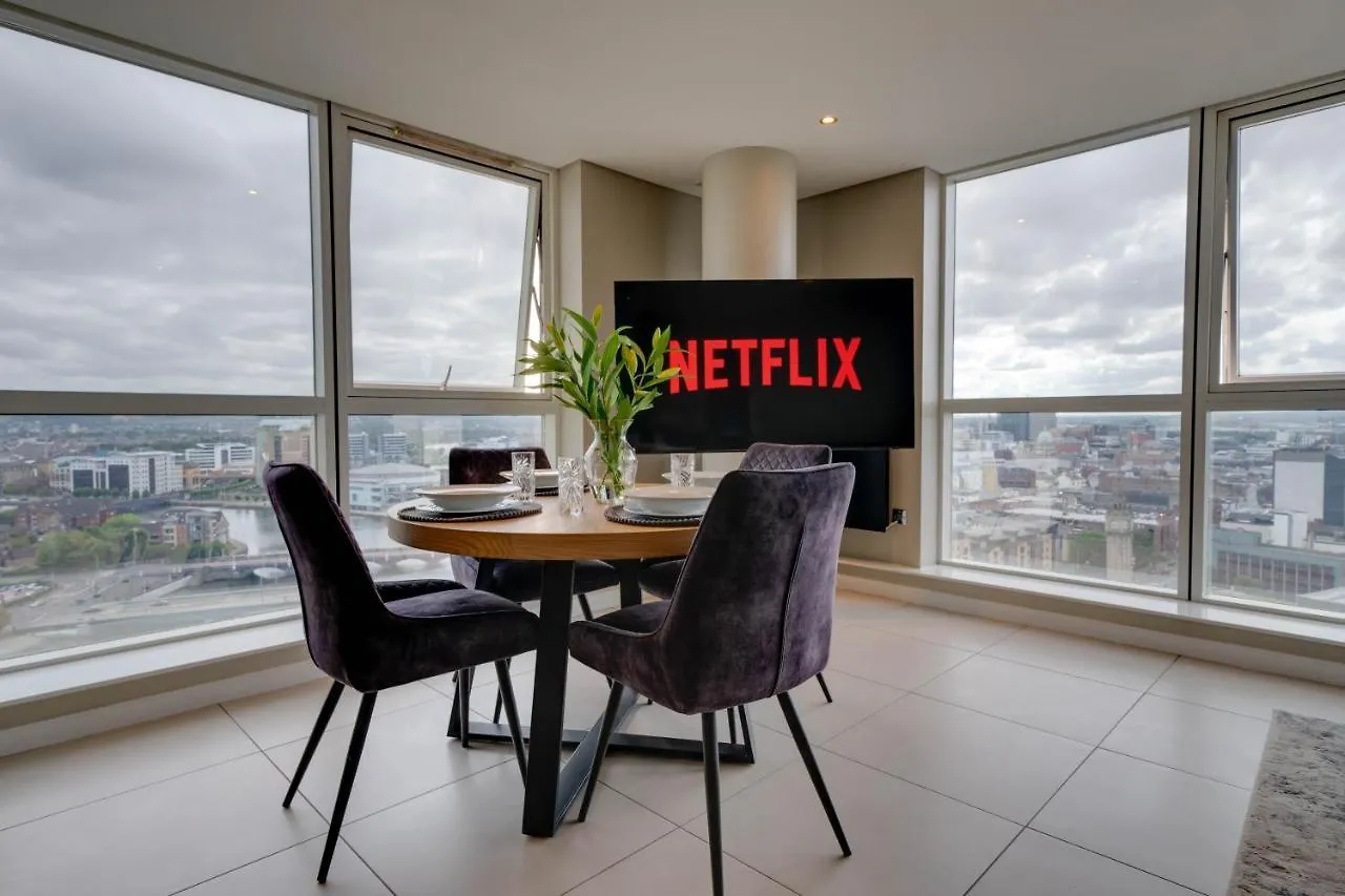 Tallest Building In The City Centre Sleeps 5 Incredible City Mountain And Lagan Views Belfast Egyesült Királyság